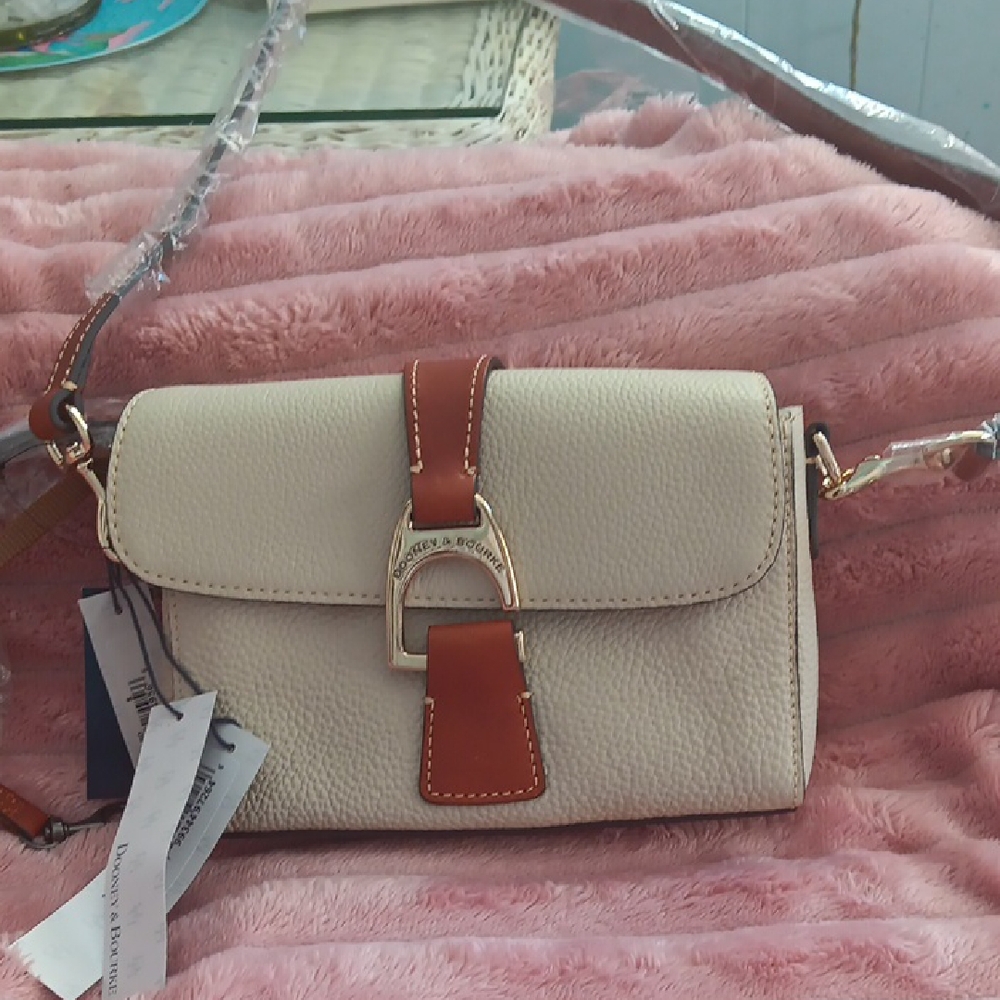 New With TAGS DOUNEY AND BOURKE Cream and Brown Crossbody Bag